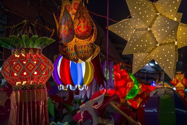 Hirav Shah’s Simple But Most Profitable Diwali Business Ideas That will Earn You in Lakhs