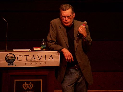 Know Stephen King’s 3 Mantra To Success