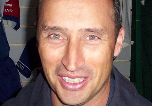 Cricketer Nasser Hussain Horoscope Analysis: Will 2022 Be A Favorable Year For Nasser !
