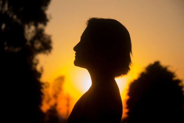 Letting Go of Relationships - 17 Practical Ways to Let Go